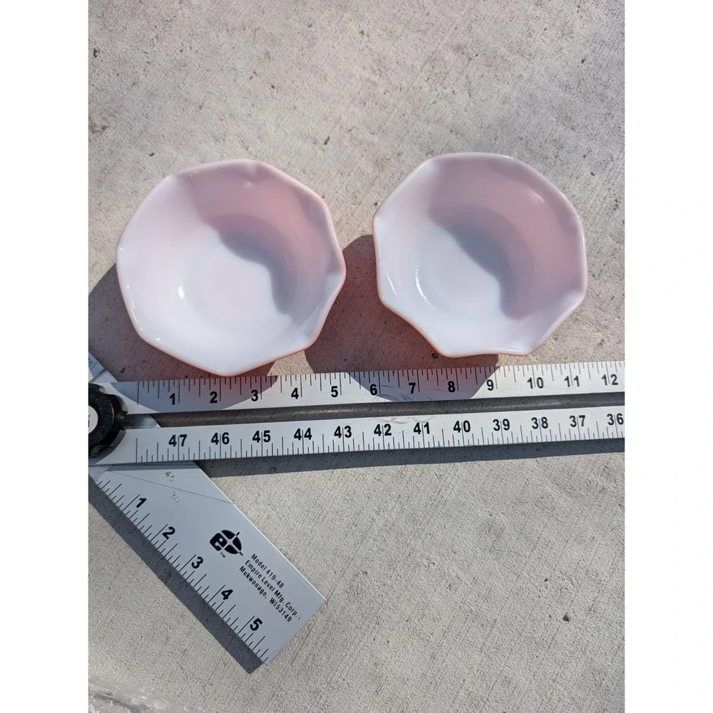 Vintage Hazel Atlas Crinoline Pink Platonite Berry Bowls Set of 2 Scalloped MCM - Picture 3 of 6